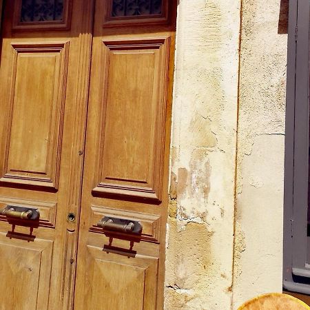 Ancienne maison de maîtres Lourmarin Extérieur photo